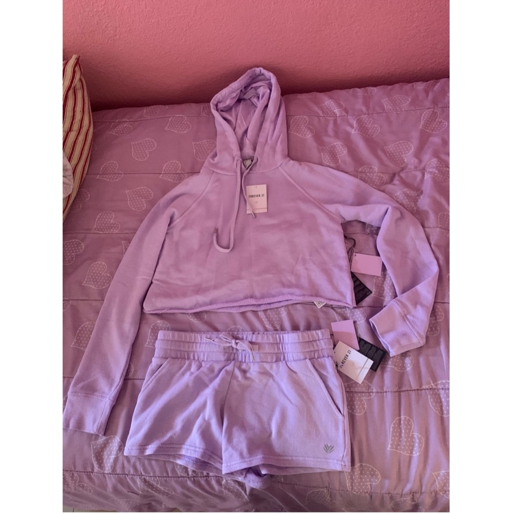 Athletic/ Top-Shorts Knit